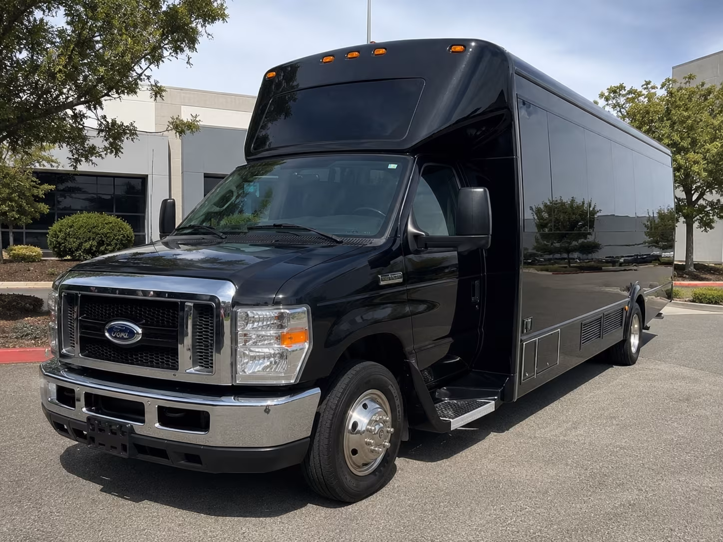 affordable miami gardens prom party bus prices split across your group
