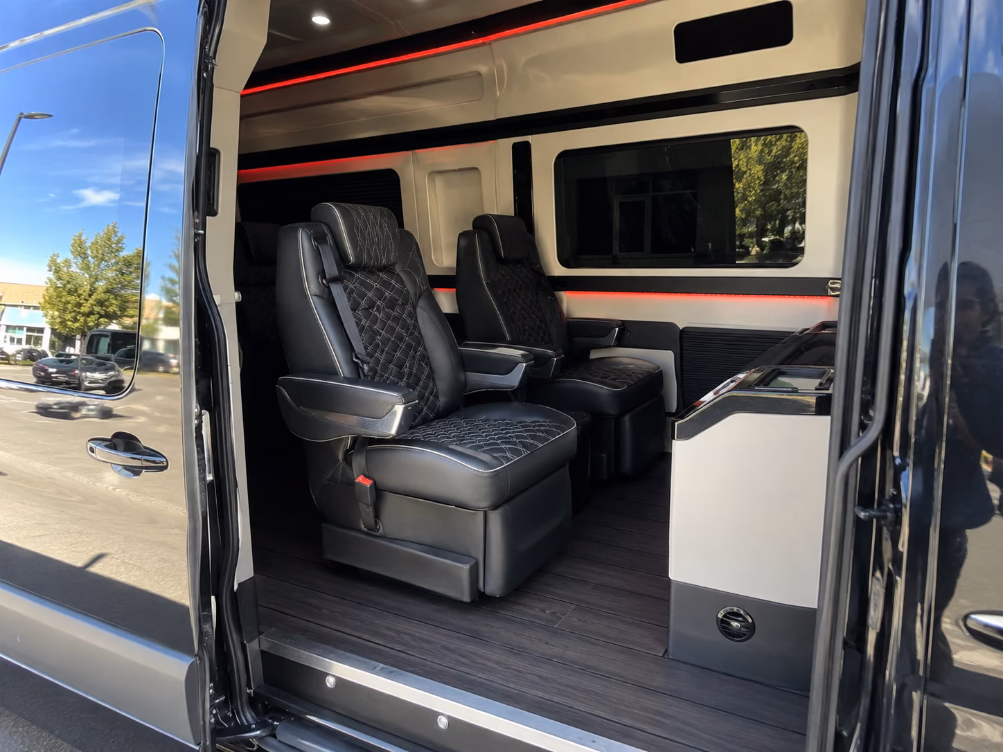 miami gardens bus rentals for florida road trips and south carolina travel